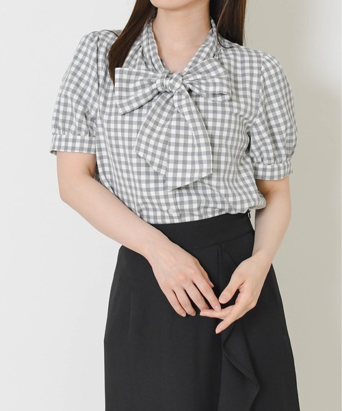 MISCH MASCH（ミッシュマッシュ）の「2026春夏新作 パフ袖アソートボウタイブラウス（シャツ/ブラウス・レディース・ブルー/ホワイト/ブラック×ホワイト/グレー・ﾌﾘ-）」の8枚目の写真