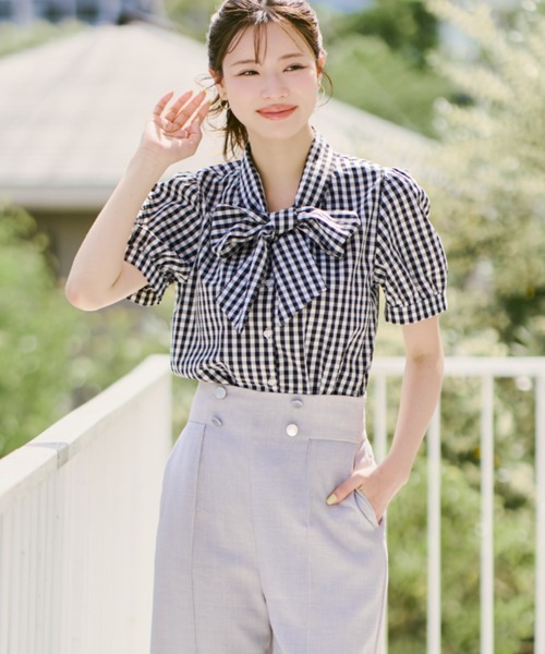 MISCH MASCH（ミッシュマッシュ）の「2026春夏新作 パフ袖アソートボウタイブラウス（シャツ/ブラウス・レディース・ブルー/ホワイト/ブラック×ホワイト/グレー・ﾌﾘ-）」の19枚目の写真
