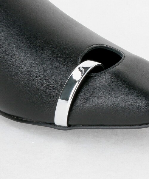 LE VERNIS(ル・ベルニ)の「<LE VERNIS>トゥ リング ミュール(サンダル・レディース・ブラック・23.5cm/24.5cm)」の12枚目の写真