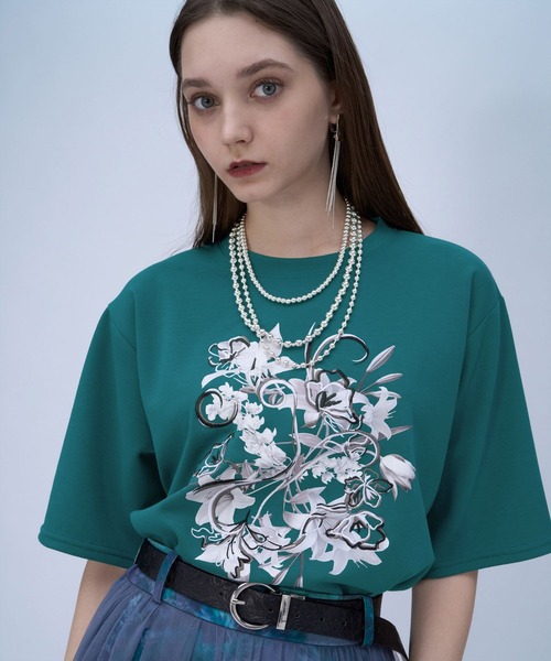 HARE(ハレ)の「アートフラワーシシュウTシャツ(HARE)(Tシャツ/カットソー・レディース・ホワイト/ブルー/イエロー/ブラック・FREE)」の21枚目の写真