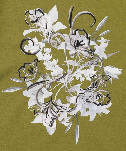 HARE(ハレ)の「アートフラワーシシュウTシャツ(HARE)(Tシャツ/カットソー・レディース・ホワイト/ブルー/イエロー/ブラック・FREE)」の11枚目の写真