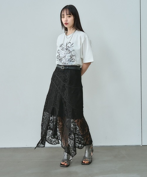 HARE(ハレ)の「アートフラワーシシュウTシャツ(HARE)(Tシャツ/カットソー・レディース・ホワイト/ブルー/イエロー/ブラック・FREE)」の7枚目の写真