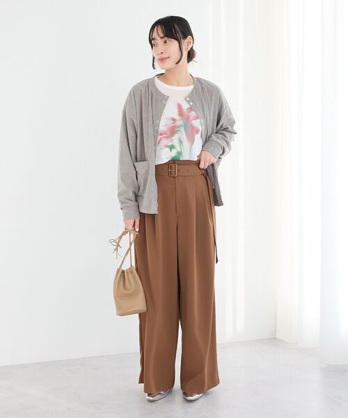 CRAFT STANDARD BOUTIQUE(クラフトスタンダードブティック)の「フラワープリントシアーロンTee(Tシャツ/カットソー・レディース・ブルー/レッド・FREE)」の17枚目の写真
