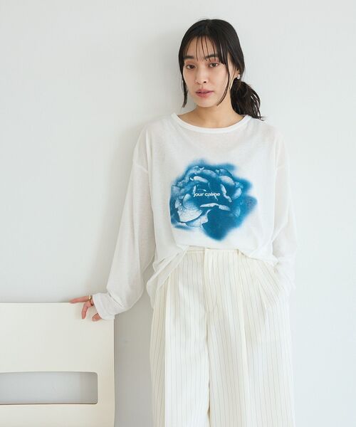CRAFT STANDARD BOUTIQUE(クラフトスタンダードブティック)の「フラワープリントシアーロンTee(Tシャツ/カットソー・レディース・ブルー/レッド・FREE)」の19枚目の写真
