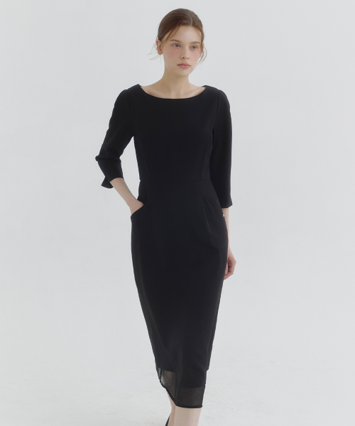 MICANE(ミケーネ)の「ノエン ボートネックレイヤードドレス(ワンピース・レディース・ブラック/ピンクベージュ・SMALL/MEDIUM/LARGE/X-LARGE/XX-LARGE)」の9枚目の写真
