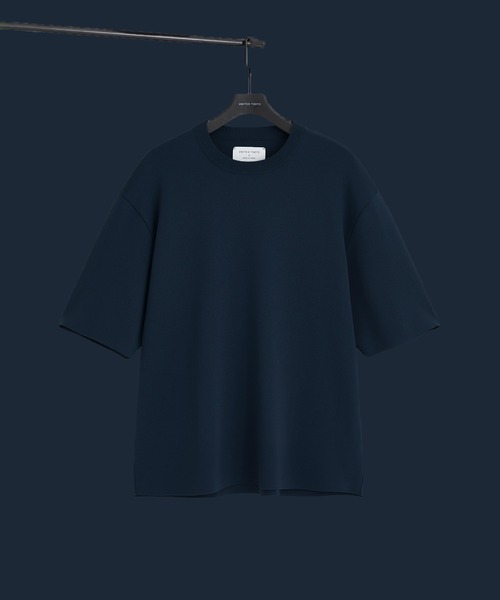 UNITED TOKYO(ユナイテッドトウキョウ)の「【実店舗月間売上NO1】18G サーブルストレッチクルーネックニットTEE |接触冷感/通気性/毛玉防止/洗える/ 抗菌防臭/春服/オフィスカジュアル/通勤/インナー(ニット/セーター・メンズ・ネイビー/ベージュ/オフホワイト/ブラック/ダークグレー/ライトグレー・2/1/3)」の6枚目の写真