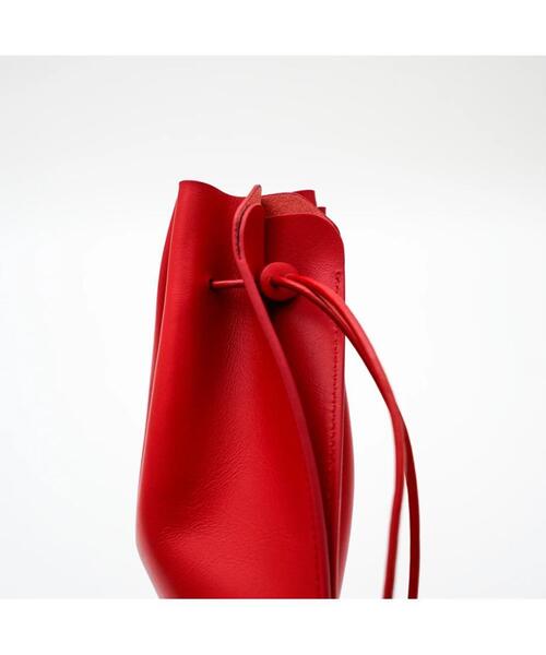 ITTI(イッチ)の「ITTI/イッチ/HERRIE KINCHAKU POUCH - PM / RAPTO FLEX(ショルダーバッグ・レディース・レッド/ブラック/アイボリー・F)」の6枚目の写真
