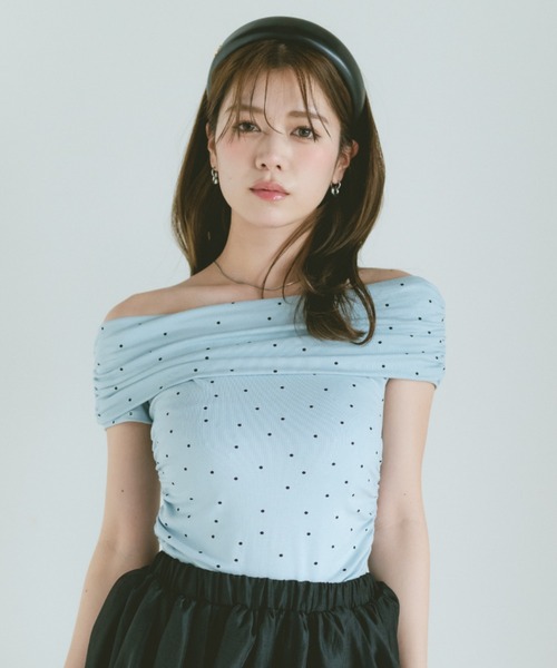 VANNIE U(ヴァニーユー)の「ギャザーオフショルダーカットソー/アソート(Tシャツ/カットソー・レディース・ライトブルー/イエロー/ピンク・FREE)」の16枚目の写真