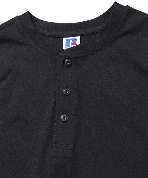 Russell Athletic(ラッセルアスレティック)の「限定展開 RUSSELL ATHLETIC×FREAK'S STORE ラッセル アスレチック 別注 ビッグシルエット ワンポイントロゴ 配色ヘンリーネック Tシャツ(Tシャツ/カットソー・メンズ・ネイビー/ホワイト/チャコールグレー/ブラック・SMALL/LARGE/MEDIUM)」の10枚目の写真
