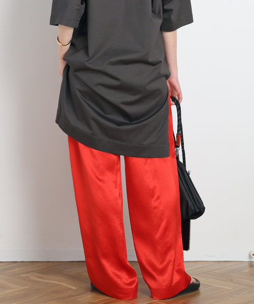 CINOH(チノ)の「【CINOH / チノ】サテンリラックスパンツ(その他パンツ・レディース・レッド/ブラック・38/36)」の15枚目の写真