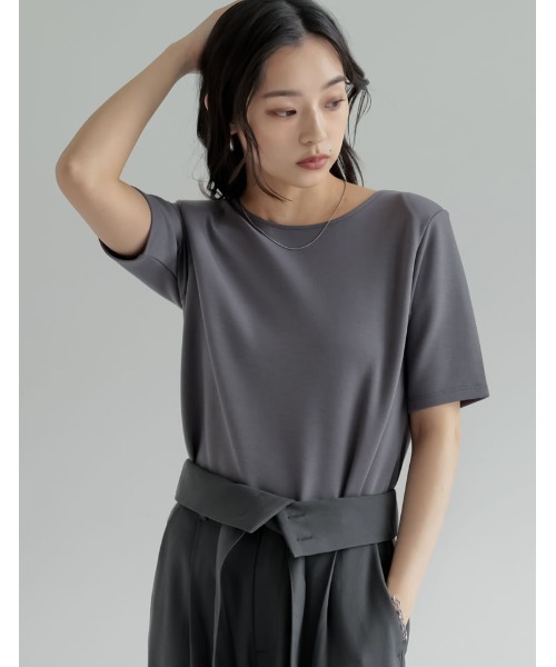 Re:EDIT（リエディ）の「[UVカット最大99.9％][接触冷感][シワになりにくい][2026 SUMMER COLLECTION]マシュマロポンチ肩パッド付きクルーネックトップス（Tシャツ/カットソー・レディース・レッド/杢グレー/オフホワイト/ブラック・LARGE/MEDIUM）」の21枚目の写真