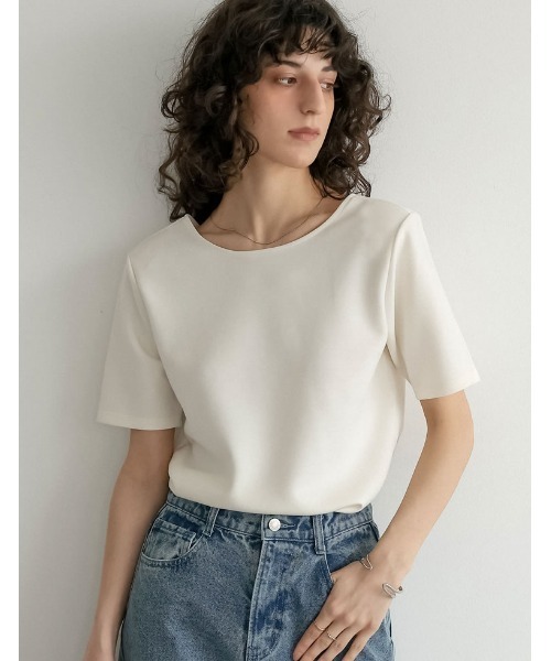 Re:EDIT（リエディ）の「[UVカット最大99.9％][接触冷感][シワになりにくい][2026 SUMMER COLLECTION]マシュマロポンチ肩パッド付きクルーネックトップス（Tシャツ/カットソー・レディース・レッド/杢グレー/オフホワイト/ブラック・LARGE/MEDIUM）」の10枚目の写真