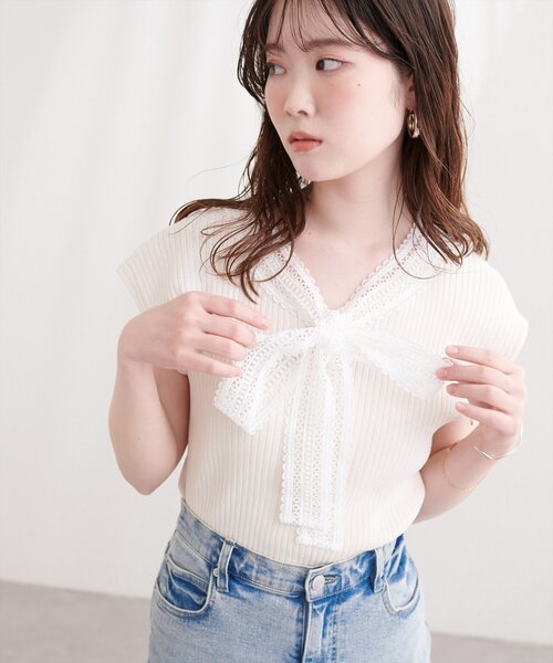natural couture(ナチュラルクチュール)の「レースタイノースリニット(ニット/セーター・レディース・ライトベージュ/ブラック/アイボリー・FREE)」の5枚目の写真