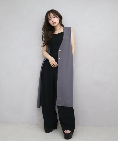 CECIL McBEE(セシルマクビー)の「カットジョーゼットノーカラーロングジレ(テーラードジャケット・レディース・チャコールグレー/ライトベージュ/ブラック・MEDIUM/LARGE)」の5枚目の写真