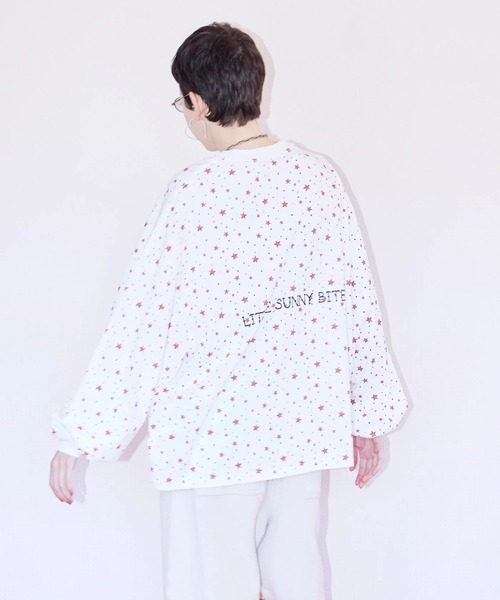 Little sunny bite（リトルサニーバイト）の「littlesunnybite/リトルサニーバイト/hello kitty x little sunny bite star print long tee（Tシャツ/カットソー・レディース・ブラック/ホワイト/ピンク・M/S）」の9枚目の写真