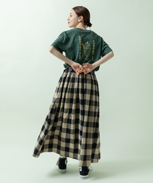 PAR ICI(パーリッシィ)の「日曜日はアイスの日 プリントTシャツ(Tシャツ/カットソー・レディース・グリーン/チャコールグレー/アイボリー・FREE)」の19枚目の写真