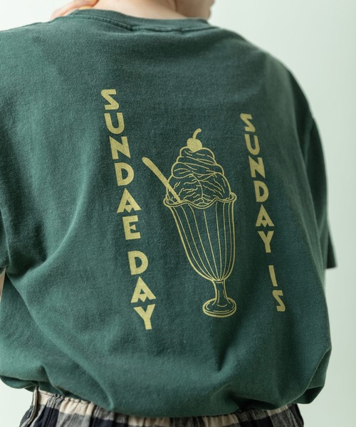 PAR ICI(パーリッシィ)の「日曜日はアイスの日 プリントTシャツ(Tシャツ/カットソー・レディース・グリーン/チャコールグレー/アイボリー・FREE)」の16枚目の写真