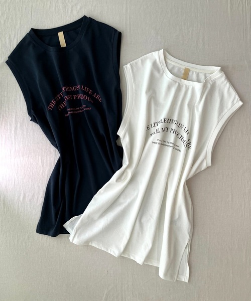 Q(キュー)の「プリントロゴトップス(Tシャツ/カットソー・レディース・オフホワイト/ネイビー・MEDIUM)」の14枚目の写真