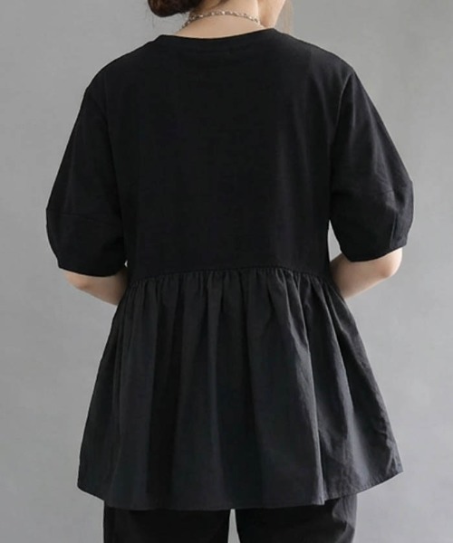 aquagarage(アクアガレージ)の「異素材切り替えペプラムトップス(Tシャツ/カットソー・レディース・ホワイト/ブラック・L/M)」の11枚目の写真