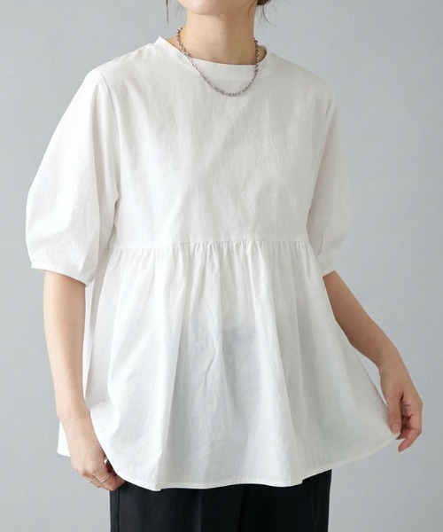 aquagarage(アクアガレージ)の「異素材切り替えペプラムトップス(Tシャツ/カットソー・レディース・ホワイト/ブラック・L/M)」の7枚目の写真