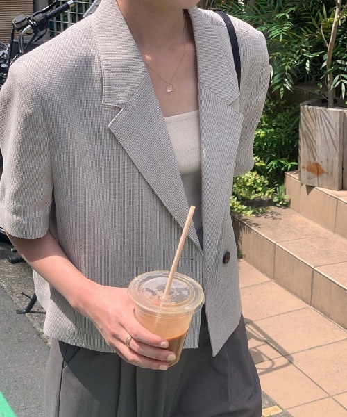 FAVORITO(ファヴォリート)の「襟付きジャケット(テーラードジャケット・レディース・グレー・F)」の8枚目の写真