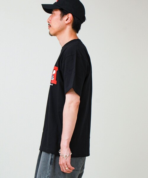 HANES(ヘインズ)の「PEANUTS×BEEFY-T クルーネックTシャツ(Tシャツ/カットソー・メンズ・ブラック系その他2/ブラック系その他/ホワイト系その他2/ホワイト系その他3・M/L)」の10枚目の写真