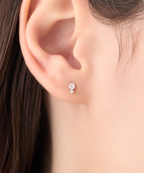 4℃(ヨンドシー)の「【6月誕生石】K10ピンクゴールド ムーンストーン ピアス(ピアス(両耳用)・レディース・ピンクゴールド・FREE)」の3枚目の写真