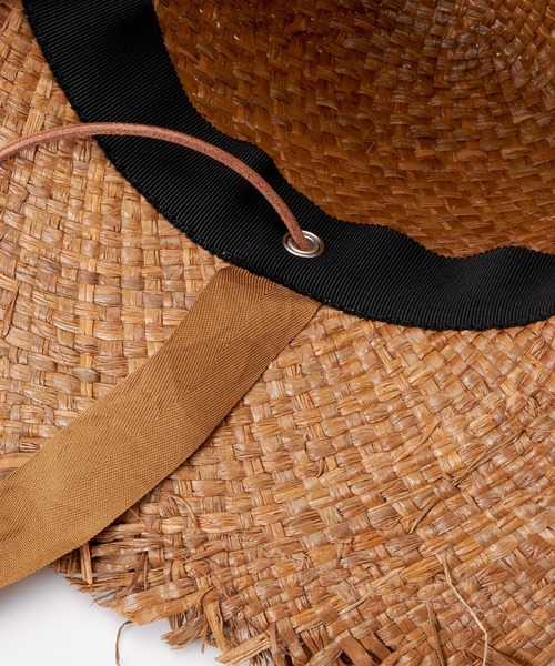 KIJIMA TAKAYUKI(キジマ タカユキ)の「RAFFIA FISHERMAN HAT(ハット・レディース・ライトブラウン/ブラウン/グリーン・57/59)」の9枚目の写真