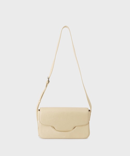 ADAM ET ROPE'(アダムエロペ)の「【PFT】Flap Shoulder Bag(ショルダーバッグ・レディース・ベージュ・FREE)」の8枚目の写真