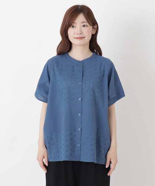 one'sterrace(ワンズテラス)の「刺繍 切替え前開きブラウス(シャツ/ブラウス・レディース・ブルー系その他7/ホワイト系9/グレー系その他7/カーキ系5/ブラック系8・02)」の22枚目の写真