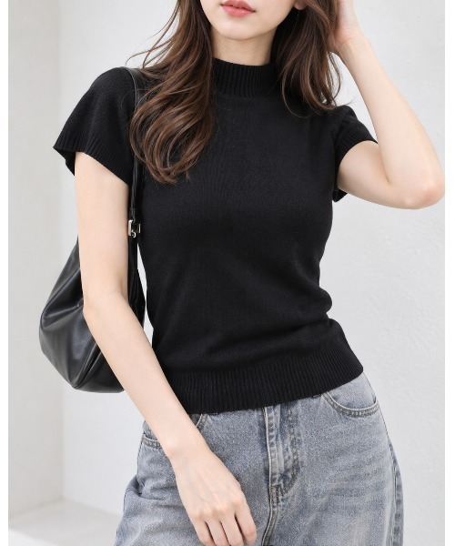 FAZVY(ファズビー)の「ハーフネックニットT(Tシャツ/カットソー・レディース・ブラック/ホワイト・FREE)」の2枚目の写真