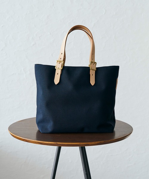 KATHARINE HAMNETT LONDON (キャサリンハムネットロンドン)の「KATHARINE HAMNETT LONDON / キャサリンハムネットロンドン <日本製> 尾道 /児島製 生地 トートバッグ(トートバッグ・メンズ・ネイビー/アイボリー・FREE)」の10枚目の写真