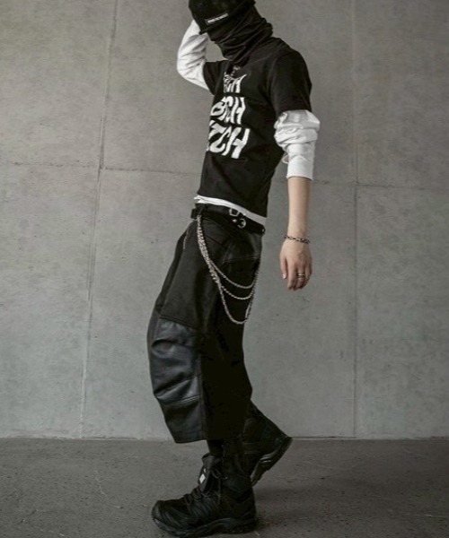 ROARINGRAD(ロアリングラド)の「【roaringrad】Crystal Stud T-Shirt / 【ロアリングラド】クリスタルスタッズグラフィックTシャツ(Tシャツ/カットソー・メンズ・ブラック/ホワイト・M/L)」の19枚目の写真