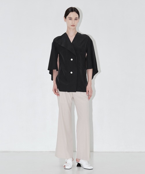 AKIRANAKA（アキラナカ）の「【AKIRANAKA/アキラナカ】Liese panel sleeve shirt BK（シャツ/ブラウス・レディース・ブラック・1）」の2枚目の写真