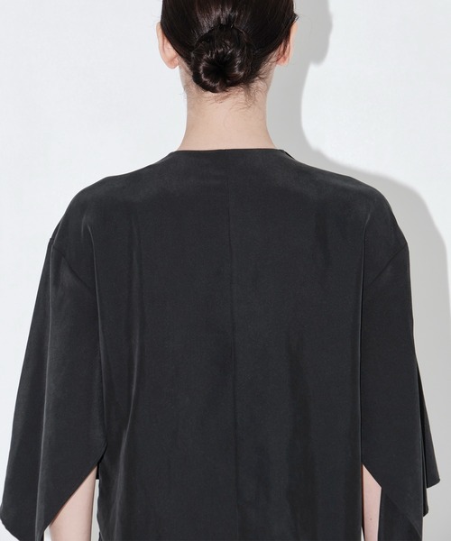 AKIRANAKA（アキラナカ）の「【AKIRANAKA/アキラナカ】Liese panel sleeve shirt BK（シャツ/ブラウス・レディース・ブラック・1）」の6枚目の写真