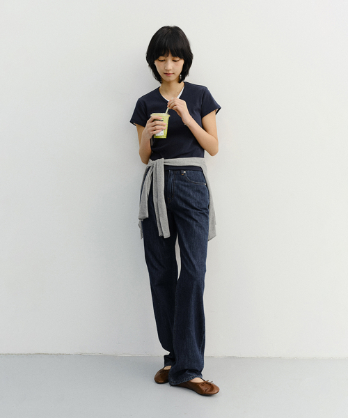 DUNST(ダンスト)の「RELAXED SUMMER DENIM PANTS_UDPA6B223_INDIGO BLUE(デニムパンツ・レディース・インディゴブルー・LARGE/MEDIUM/SMALL)」の1枚目の写真