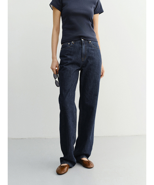 DUNST(ダンスト)の「RELAXED SUMMER DENIM PANTS_UDPA6B223_INDIGO BLUE(デニムパンツ・レディース・インディゴブルー・LARGE/MEDIUM/SMALL)」の2枚目の写真