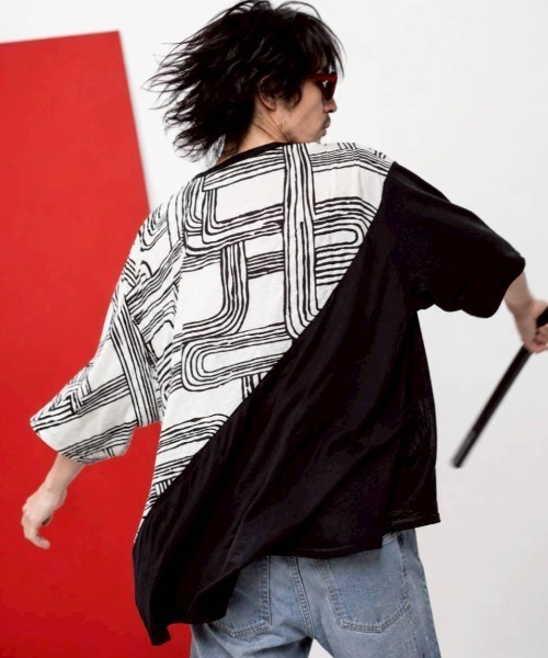 KAMINARI_TOKIO(カミナリトキオ)の「アシメ切替総柄ドルマンプルオーバー(Tシャツ/カットソー・レディース・ホワイト/ブラック/ブラウン・FREE)」の6枚目の写真