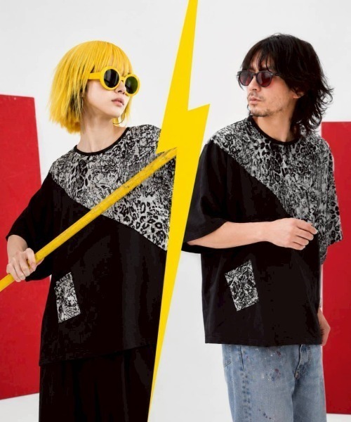KAMINARI_TOKIO(カミナリトキオ)の「アシメ切替総柄ドルマンプルオーバー(Tシャツ/カットソー・レディース・ホワイト/ブラック/ブラウン・FREE)」の14枚目の写真