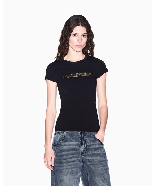 ARMANI EXCHANGE(アルマーニエクスチェンジ)の「【A|X アルマーニ エクスチェンジ】<オンライン限定>ゴールドロゴ 半袖クルーネックTシャツ/SLIM(Tシャツ/カットソー・レディース・ブラック/ホワイト・X-SMALL/X-LARGE/SMALL/MEDIUM/LARGE)」の2枚目の写真