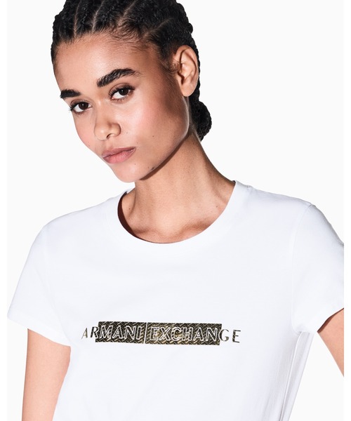 ARMANI EXCHANGE(アルマーニエクスチェンジ)の「【A|X アルマーニ エクスチェンジ】<オンライン限定>ゴールドロゴ 半袖クルーネックTシャツ/SLIM(Tシャツ/カットソー・レディース・ブラック/ホワイト・X-SMALL/X-LARGE/SMALL/MEDIUM/LARGE)」の11枚目の写真