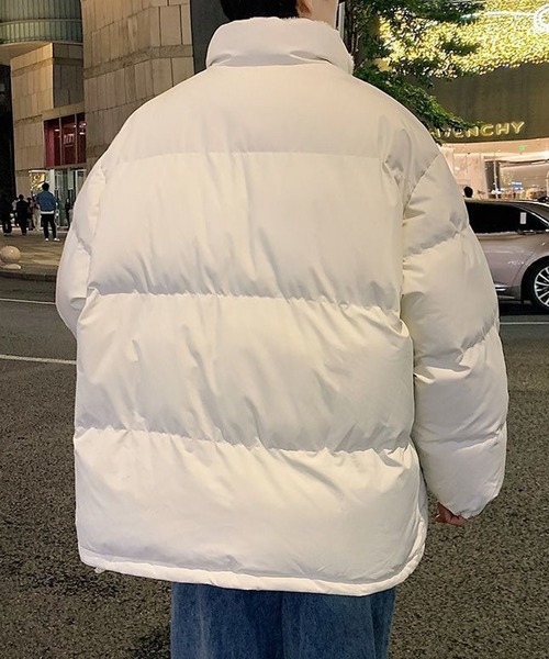 WESTBOY(ウエストボーイ)の「Y2K オーバーサイズ スタンドカラー パファーダウンジャケット WO26W5HOT07(ダウンジャケット/コート・メンズ・ベージュ/ブラック・L/M)」の5枚目の写真
