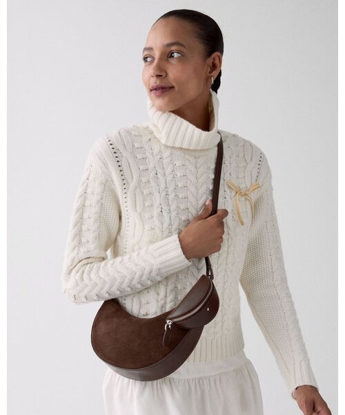 kate spade new york(ケイトスペード ニューヨーク)の「ケーエスデュオ スエード クロスボディ バッグ(ショルダーバッグ・レディース・ブラウン・ONESIZE)」の3枚目の写真