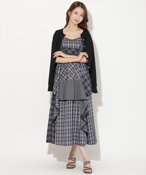 AND COUTURE(アンドクチュール)の「【UVカット】クルーネックカーディガン(カーディガン/ボレロ・レディース・イエロー/ピンク/ブラック/ブラウン・FREE)」の5枚目の写真