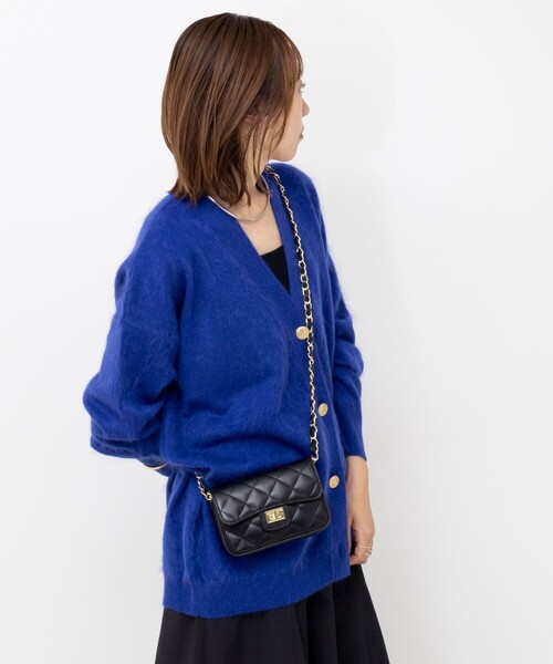 Laraaji（ララージ）の「カシミヤファー加工Vネックカーディガン（カーディガン/ボレロ・レディース・グレー/ロイヤルブルー・38）」の3枚目の写真