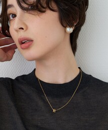 Rouge vif（ルージュヴィフ）の「【PETIT MOMENTS/プティ・モーメント】「R」イニシャルモチーフネックレス Initial  NL“R”（ネックレス）」