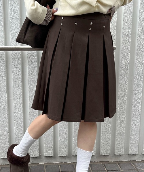 WC(ダブル シー)の「スタッズデザインミドルスカート(スカート・レディース・ブラウン/ブラック・FREE)」の17枚目の写真