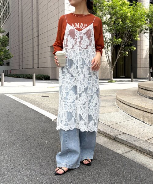 Jena espace merveilleux(ジェナ エスパスメルヴェイユ)の「〈8/15インスタライブご紹介アイテム〉【PalinkA/パリンカ】レース刺繍キャミワンピース(ワンピース・レディース・ブラック/オフホワイト・FREE)」の2枚目の写真