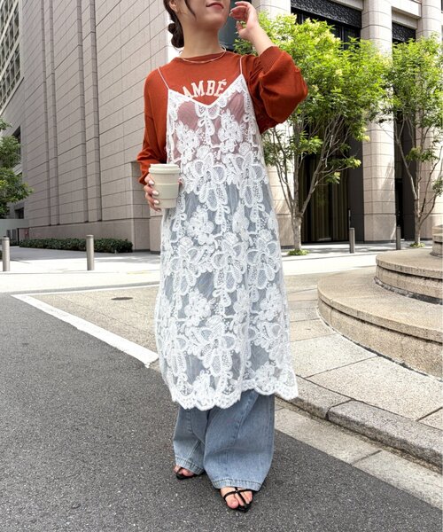 Jena espace merveilleux(ジェナ エスパスメルヴェイユ)の「〈8/15インスタライブご紹介アイテム〉【PalinkA/パリンカ】レース刺繍キャミワンピース(ワンピース・レディース・ブラック/オフホワイト・FREE)」の3枚目の写真