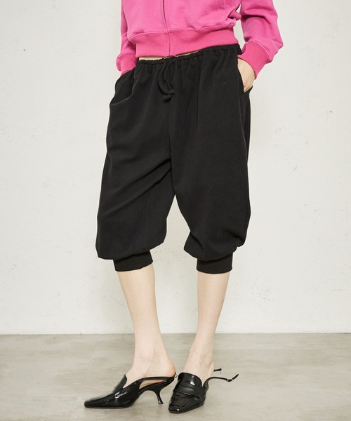 FTW(エフティダブリュー)の「HALF JOGGER PANTS(スウェットパンツ・レディース・バーガンディー/グレー/ブラック・SMALL/MEDIUM)」の1枚目の写真